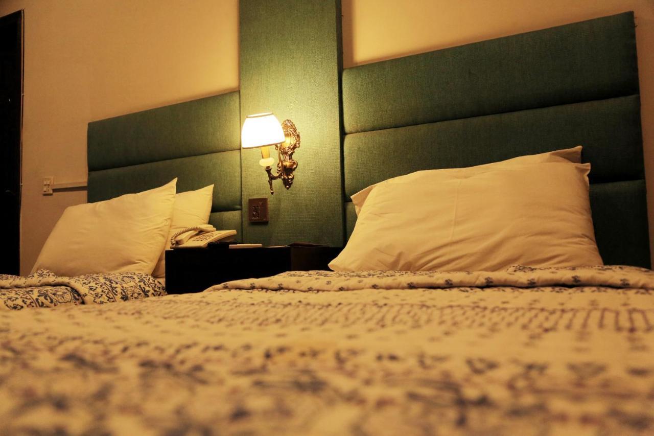 Shelton Hotel Λαχόρη Εξωτερικό φωτογραφία